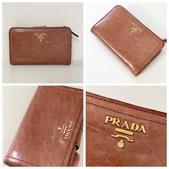 Prada pink glace calf leather medium compact French wallet - Picture 2 of 10